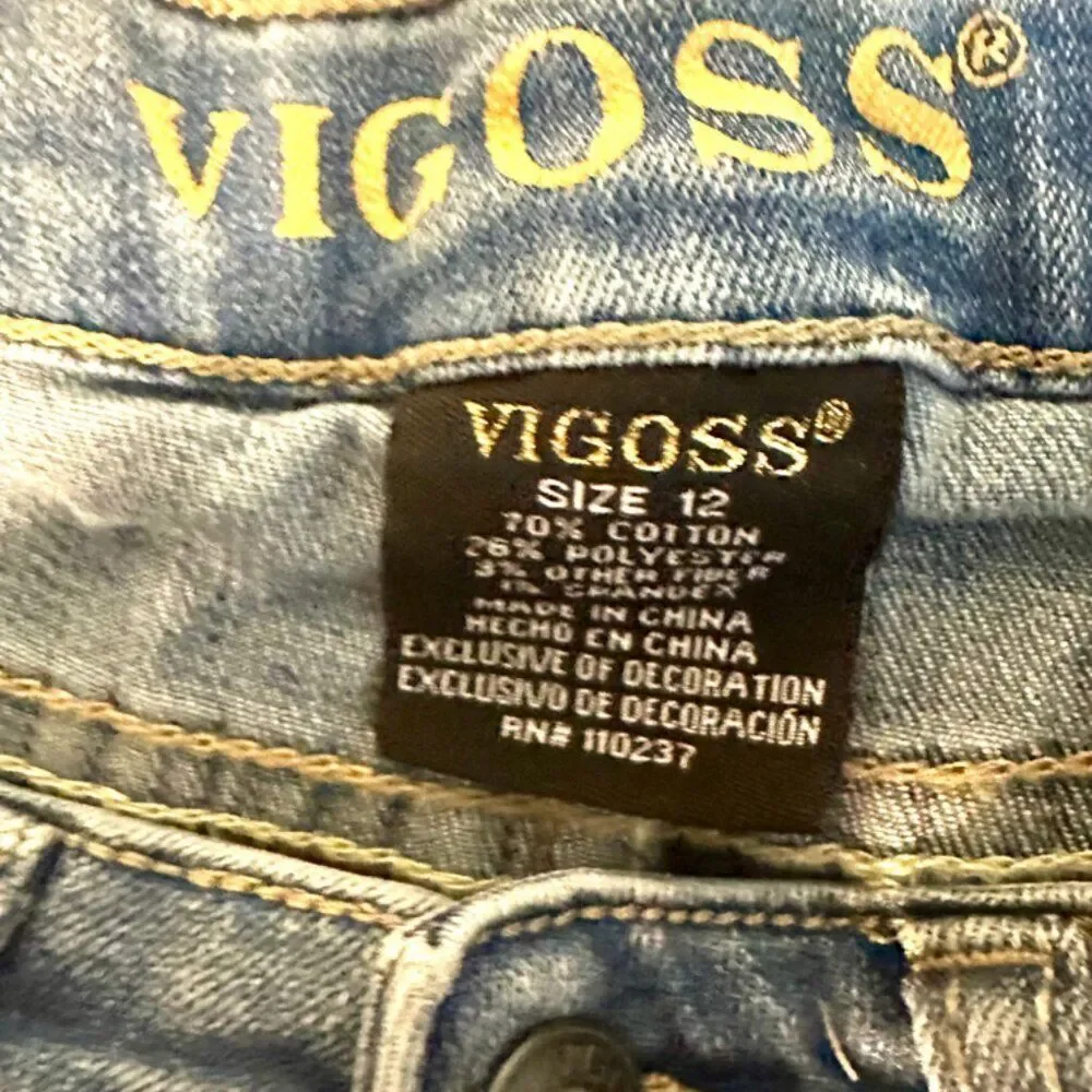 Vigoss Jean Shorts with pretty embroidery size 0
